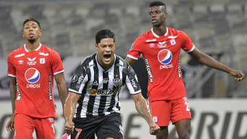 Hulk vem de duas partidas incríveis pelo Galo