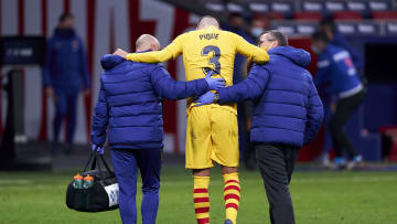 Gerard Piqué estará entre tres y seis meses de baja