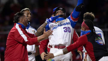 Los dominicanos celebraron efusivamente la conquista del título caribeño
