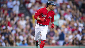 Red Sox OF Mookie Betts traded to Dodgers