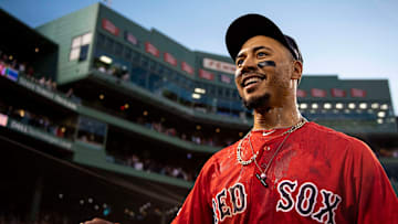 Los Dodgers quieren a Mookie Betts y están dispuestos a incluir a sus mejores prospectos