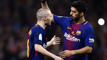 A Suárez e Iniesta los buscaron desde China