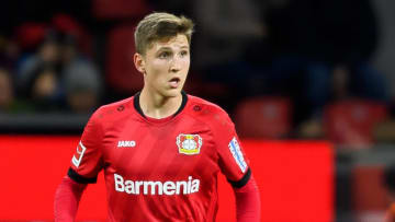 Panagiotis Retsos wird nach Frankreich verliehen