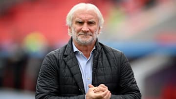Rudi Völler kündigt noch einen Abwehr-Neuzugang in Leverkusen an