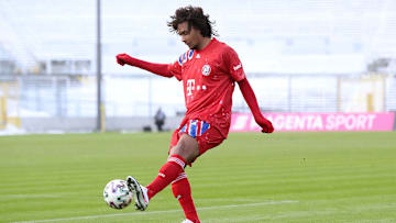 Zirkzee wird wohl nach Parma wechseln, nicht aber mit einer Kaufpflicht