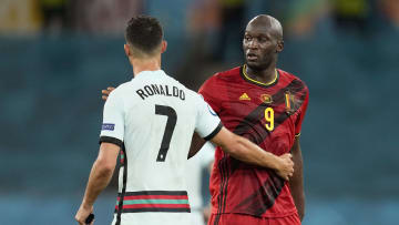 Romelu Lukaku y Cristiano Ronaldo