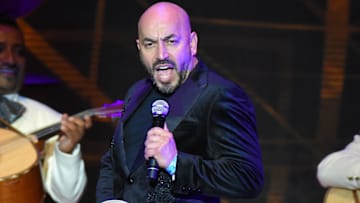 La madre del cantante habló sobre su ex nuera