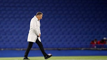 El entrenador de Boca Juniors, Miguel Ángel Russo, preocupado.