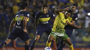 Boca Juniors v Defensa y Justicia - Torneo Primera Division 2016/17