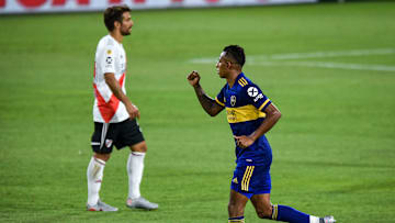 Boca Juniors v River Plate - Copa Diego Maradona 2020 - Villa festeja, Ponzio se lamenta.