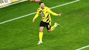 Raphael Guerreiro würde enorm von der Verpflichtung Marcel Halstenbergs profitieren