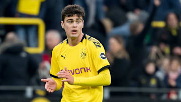 Trotz zahlreicher Interessenten: Reyna (17) möchte noch lange beim BVB kicken