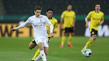 Der FC Bayern ist weiterhin auf Spielersuche. Was wird aus Neuhaus und Co?