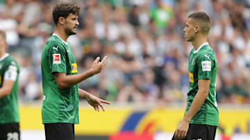 Tobias Strobl und Laszlo Benes könnten durch die zusätzlichen Auswechslungen mehr Spielzeit bekommen