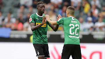 Laszlo Bénes und Denis Zakaria nahmen unterschiedlich am Training teil. 
