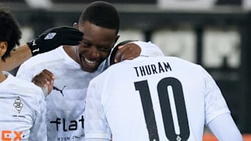 Die Borussia siegte trotz angezogener Handbremse gegen Schalke