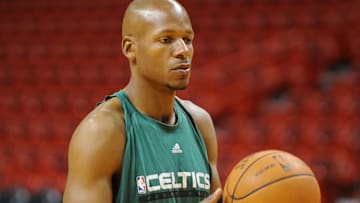 Ray Allen pasó de los Celtics al Heat en 2012