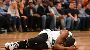Kemba Walker abandonó el partido ante Nuggets por lesión