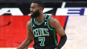 Jaylen Brown fue una de las figuras ante los Lakers