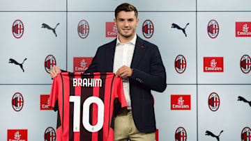 Brahim Diaz con la maglia numero 10