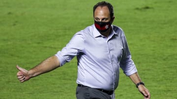 Farra dos treinadores era tratada com "normalidade" por clubes