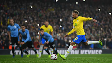 Brasil vai contar com torcida em partida das Eliminatórias da Copa do Mundo frente ao Uruguai, na próxima Data Fifa. 