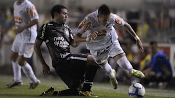 Brazilian football star Neymar (R), of S