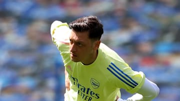 Mesut Özil hat wohl einen neuen Arbeitgeber gefunden