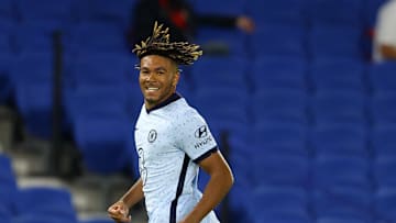 Brighton & Hove Albion v Chelsea - Premier League