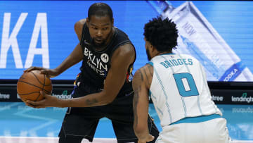 Nets y Hornets chocan en Nueva York en su tercer duelo de la temporada