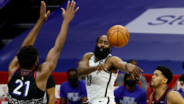 Harden se enfoca más en esta temporada con los Nets en pasar el balón para el compañero mejor ubicado