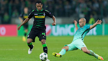 Raffael beschäftigte die gesamte Defensive des FC Barcelona
