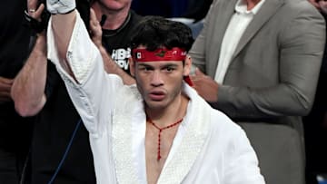 Canelo Alvarez v Julio Cesar Chavez Jr.