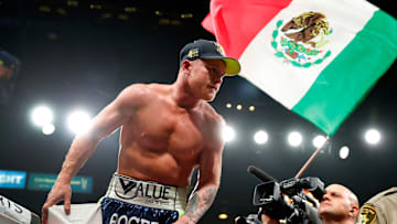 Saúl "Canelo" Álvarez peleará de nuevo con "GGG" 