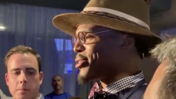 Cam Newton sigue sin definir su futuro en la NFL