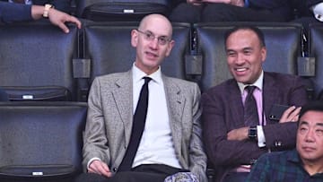 Adam Silver espera adquirir las pruebas de coronavirus suficientes para completar la temporada de NBA