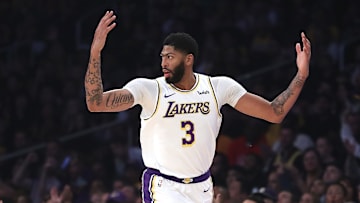 Charlotte Hornets v Los Angeles Lakers