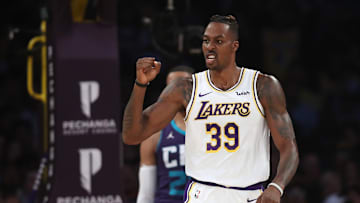 Charlotte Hornets v Los Angeles Lakers