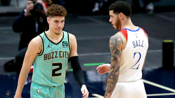 LaMelo y Lonzo Ball son profesionales en la NBA en la actualidad