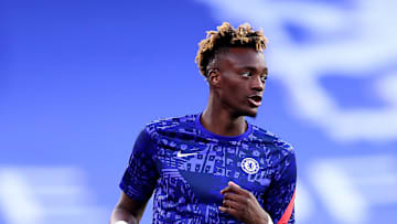 Chelsea FC v Porto  - UEFA Champions League Quarter Final: Leg Two