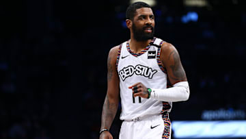 Kyrie viene de cumplir una temporada de alto nivel con los Nets