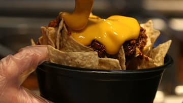Los nachos son parte de la gastronomía mexicana, pero se han vuelto muy populares internacionalmente por su sabor y fácil preparación 