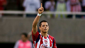 El dueño de Chivas buscaría el regreso de Javier Hernández