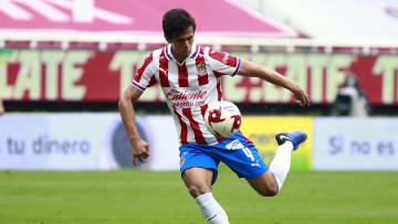JJ Macías con Chivas