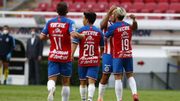 Chivas vs Mazatlan en la Copa GNP por Mexico