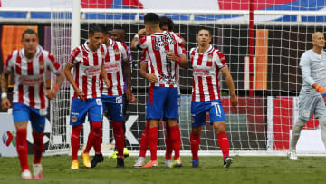 De los 5 seleccionados solamente 1 de Chivas hará el viaje a Europa con la Selección Mexicana