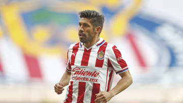 El delantero de Chivas habló sobre las indisciplinas dentro del plantel