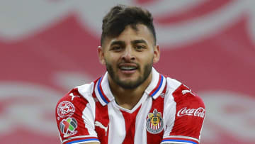 Alexis Vega apunta para mantenerse como titular en Chivas durante el Apertura 2021.