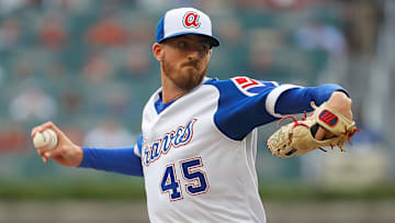 Cincinnati Reds v Atlanta Braves