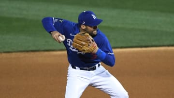 Los Dodgers visitan hoy el campamento de los Rangers